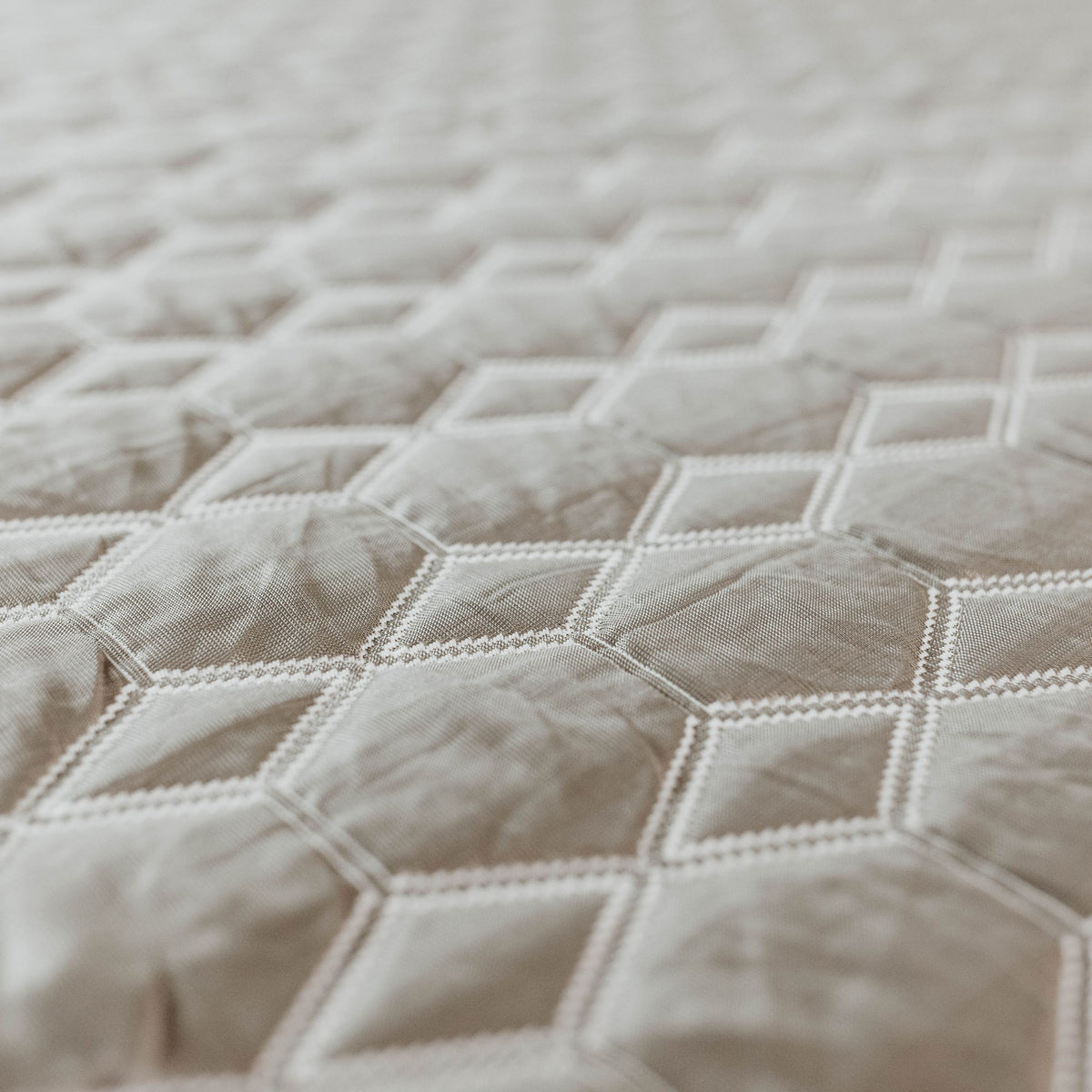 Omne Sleep Copper Recovery Hybrid 12” Plush Memory Foam Mattress